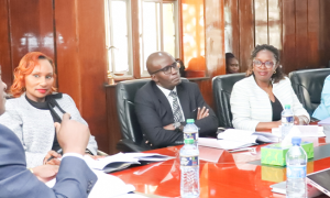 A team from the Commission pays a courtesy call to the AG